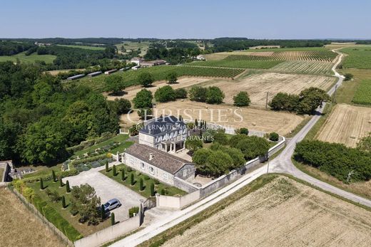 Luxury home in Angoulême, Charente
