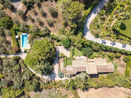 Luxe woning in Mouans-Sartoux, Alpes-Maritimes