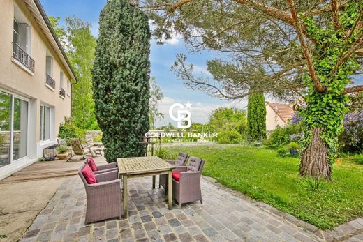 Luxury home in Chambourcy, Yvelines