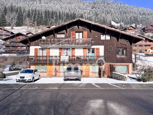 Chalet in La Chapelle-d'Abondance, Haute-Savoie