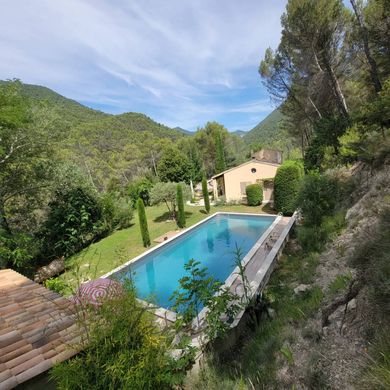 Villa en Nyons, Droma