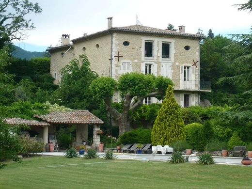 Casa di lusso a Dieulefit, Drôme