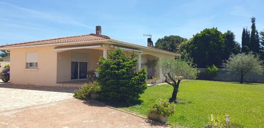 Luxe woning in Ghisonaccia, Upper Corsica