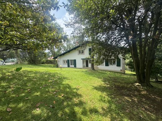 Casa de luxo - Saint-Jean-de-Luz, Pirineus Atlânticos