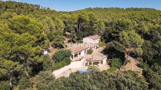 Maison de luxe à Lorgues, Var