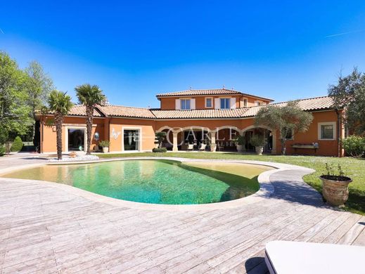 Luxury home in Genas, Rhône