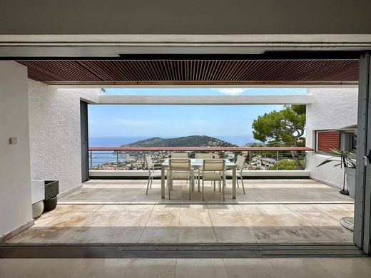 Apartment / Etagenwohnung in Villefranche-sur-Mer, Alpes-Maritimes