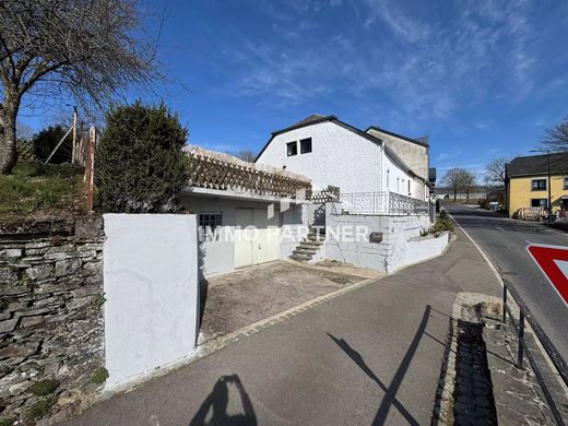 Luxury home in Weiswampach, Clervaux