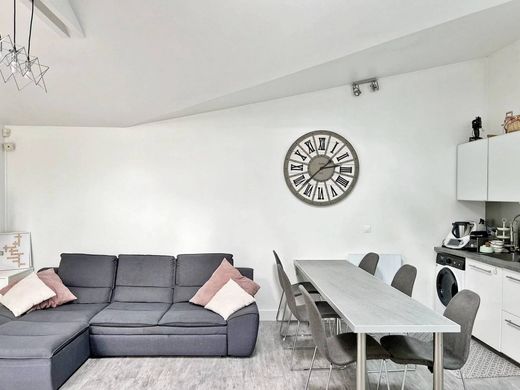 Luxus-Haus in La Varenne-Saint-Hilaire, Val-de-Marne