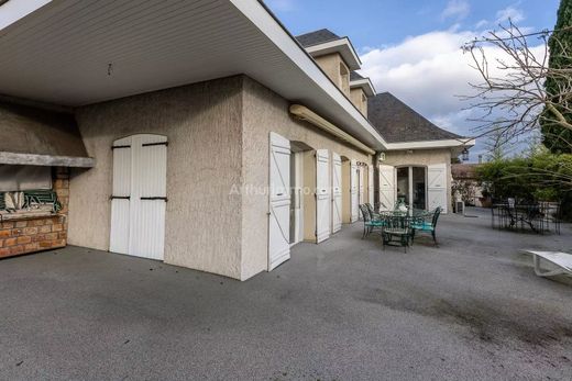 Casa de lujo en Les Avenières, Isere