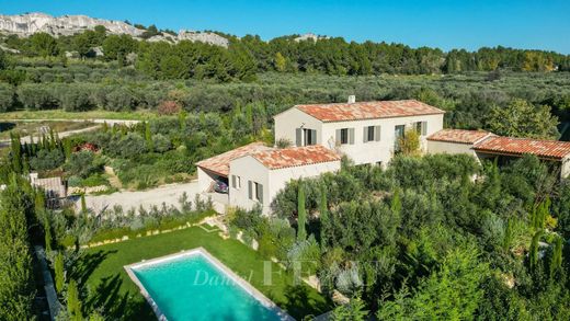 Casa di lusso a Paradou, Bocche del Rodano