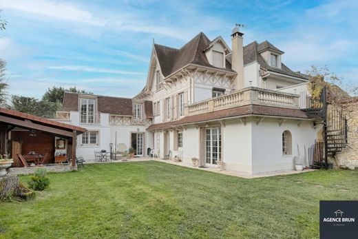 Casa di lusso a Saint-Maur-des-Fossés, Val-de-Marne