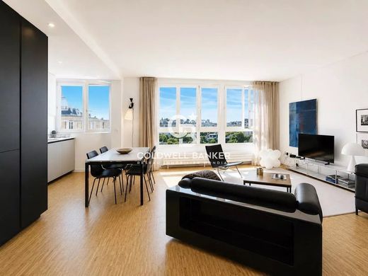 Apartment in La Muette, Auteuil, Porte Dauphine, Paris