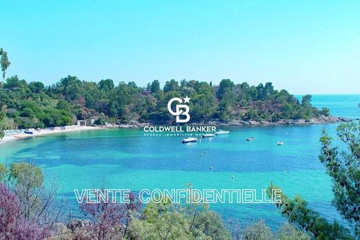 Land in Le Lavandou, Var