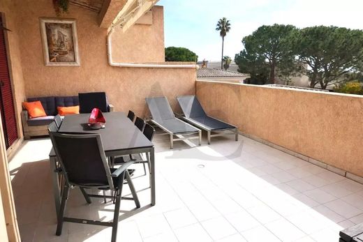 Apartment in Villeneuve-Loubet, Alpes-Maritimes