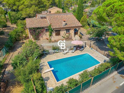 Maison de luxe à Saint-Raphaël, Var