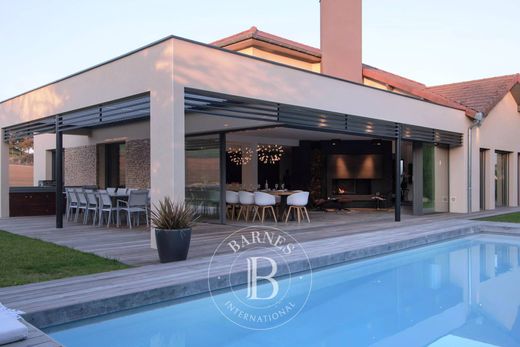 Luxury home in Chozeau, Isère