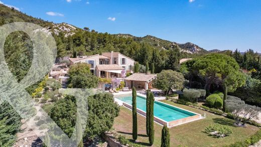 Luxury home in Les Baux de Provence, Bouches-du-Rhône
