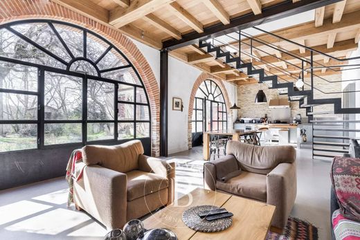 Luxus-Haus in Albi, Tarn