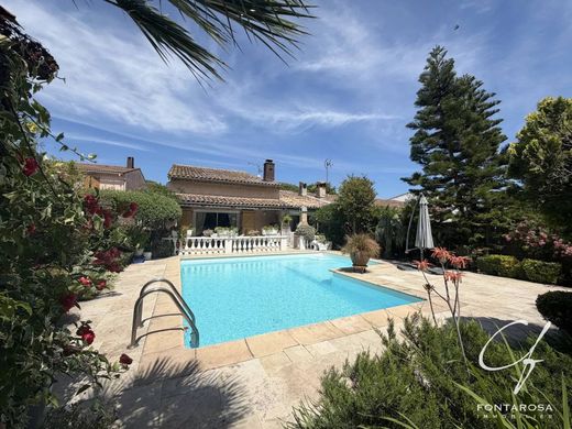 Villa in Puget-sur-Argens, Var