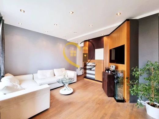 Apartment / Etagenwohnung in Paris, Île-de-France