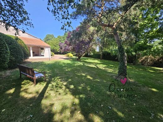 ‏בתי יוקרה ב  Beaupréau, Maine-et-Loire