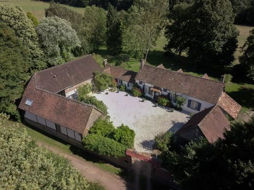 Maison de luxe à Saint-Germer-de-Fly, Oise