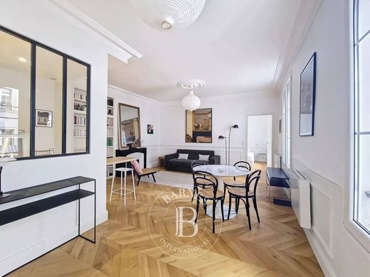 Appartamento a Chatelet les Halles, Louvre-Tuileries, Palais Royal, Parigi