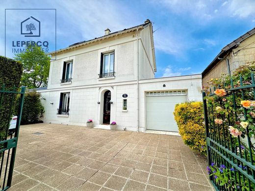 Luxury home in Villers-Cotterêts, Aisne