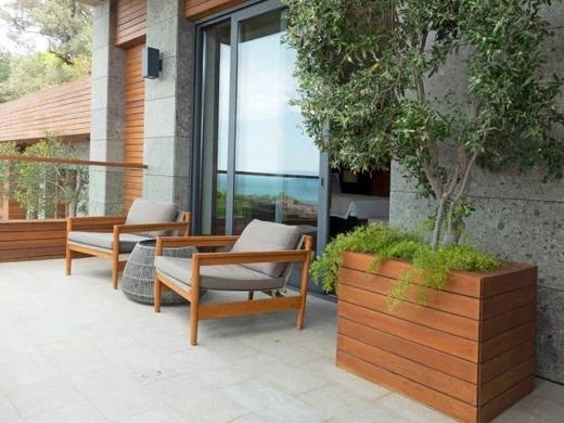 Apartment in Clichy, Hauts-de-Seine