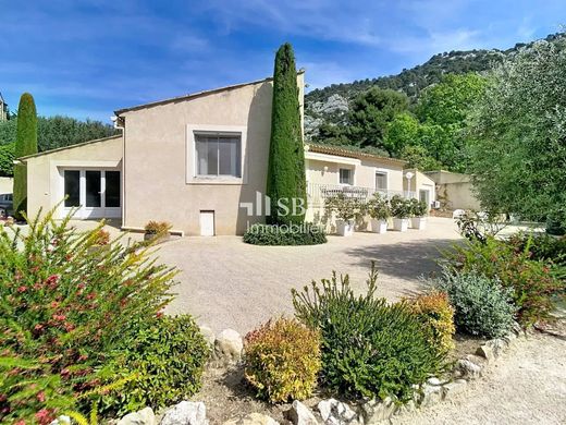 Luxus-Haus in Robion, Vaucluse