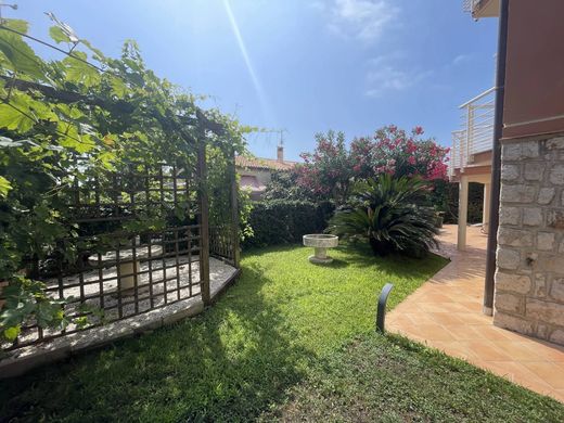 Villa à Roquebrune-Cap-Martin, Alpes-Maritimes