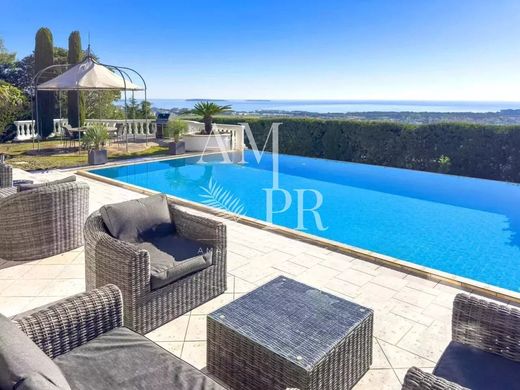 Villa en Mandelieu-la-Napoule, Alpes Marítimos