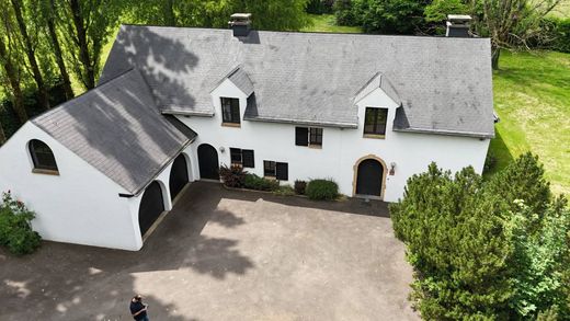 Casa di lusso a Aubange, Province du Luxembourg