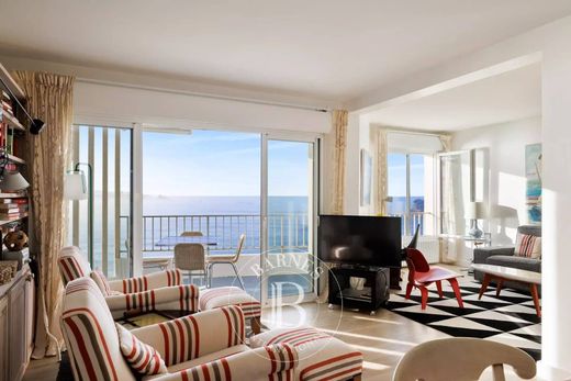 Apartment / Etagenwohnung in Saint-Jean-de-Luz, Pyrénées-Atlantiques