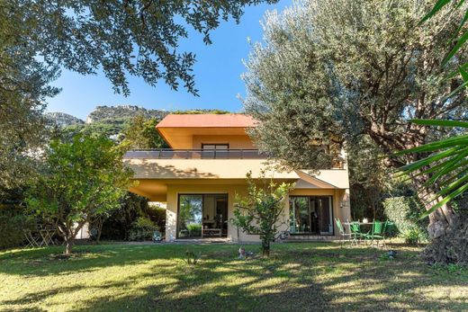 Casa de lujo en La Turbie, Alpes Marítimos