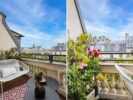 Apartment in Canal Saint Martin, Château d’Eau, Porte Saint-Denis, Paris