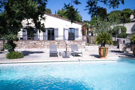 Luxury home in Sainte-Maxime, Var