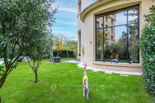 ‏דירה ב  Paris 16 Passy, Paris