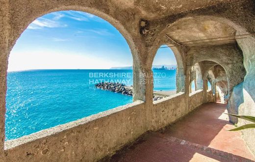 Villa in Albissola Marina, Provincia di Savona