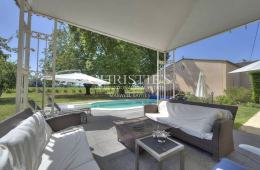 Элитный дом, Saint-Pey-de-Castets, Gironde