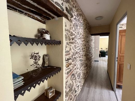 Ρουστίκ ή Αγροικίες σε Thuir, Pyrénées-Orientales