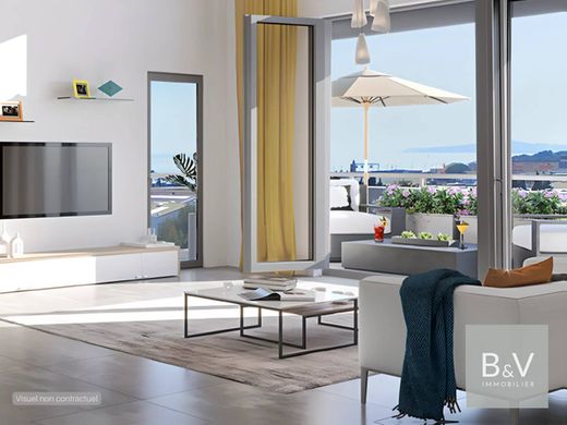 Apartment in Villeneuve-Loubet, Alpes-Maritimes