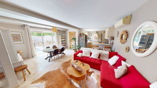 Luxus-Haus in Antibes, Alpes-Maritimes