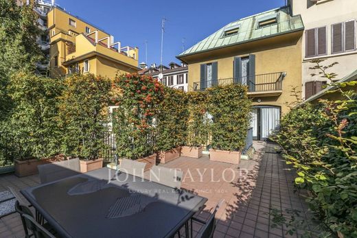 Appartamento a Milano, Lombardia