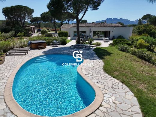 Villa in Roquebrune-sur-Argens, Var