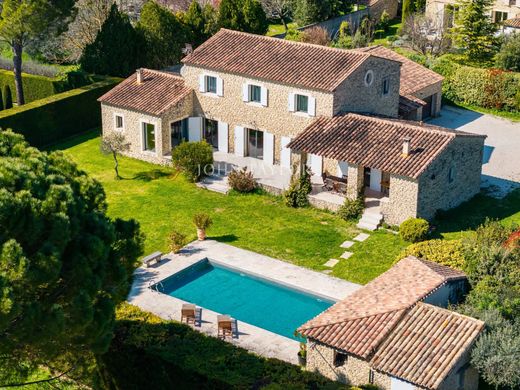 Rural or Farmhouse in Gordes, Vaucluse