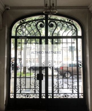 Apartment / Etagenwohnung in Belleville, Père-Lachaise, Ménilmontant, Paris