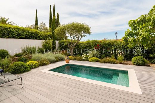 Maison de luxe à Saint-Tropez, Var