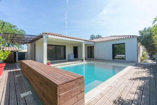 Luxury home in Istres, Bouches-du-Rhône